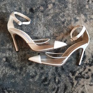 Manolo Blahnik authentic heel